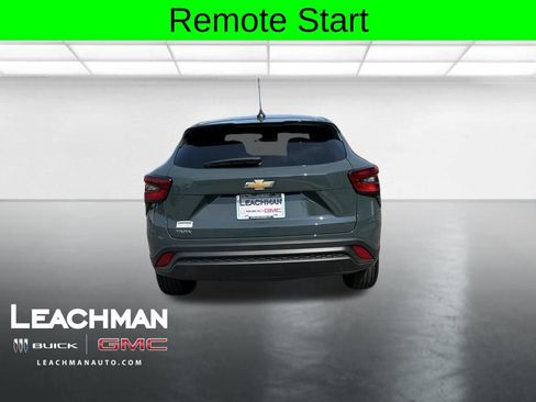 Certified 2026 Chevrolet Trax LS w/ LS Convenience Package FWD image 5