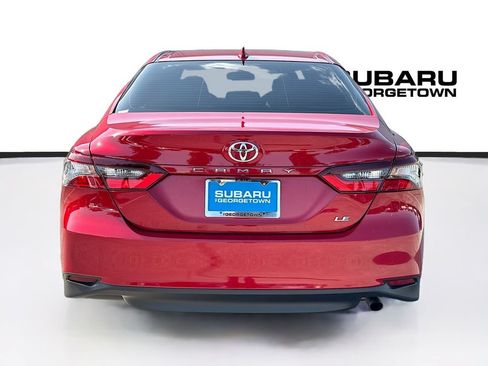 Used 2024 Toyota Camry LE w/ Convenience Package FWD image 6