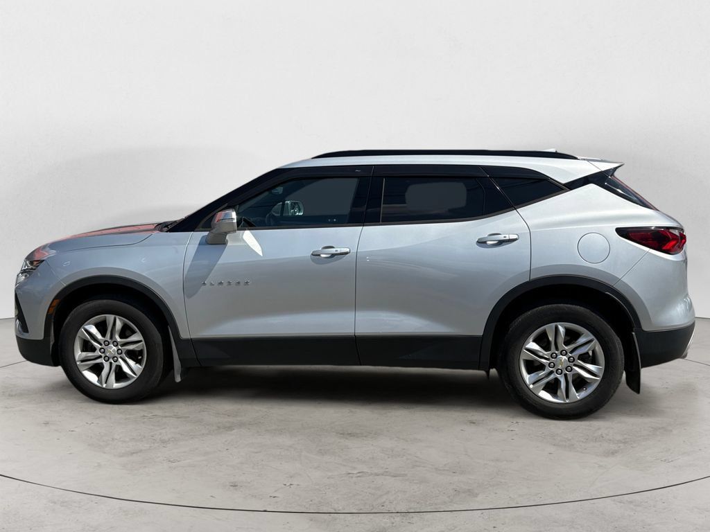 Used 2019 Chevrolet Blazer LT w/ Sound & Technology Package AWD/4WD image 6