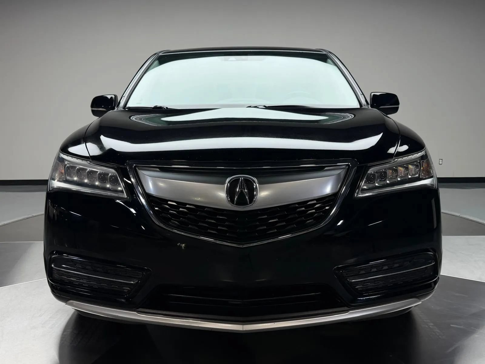 Used 2014 Acura MDX w/ Tech & Entertainment Pkg AWD/4WD image 3