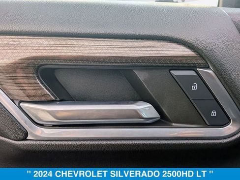 Certified 2024 Chevrolet Silverado 2500 LT w/ Convenience Package image 11