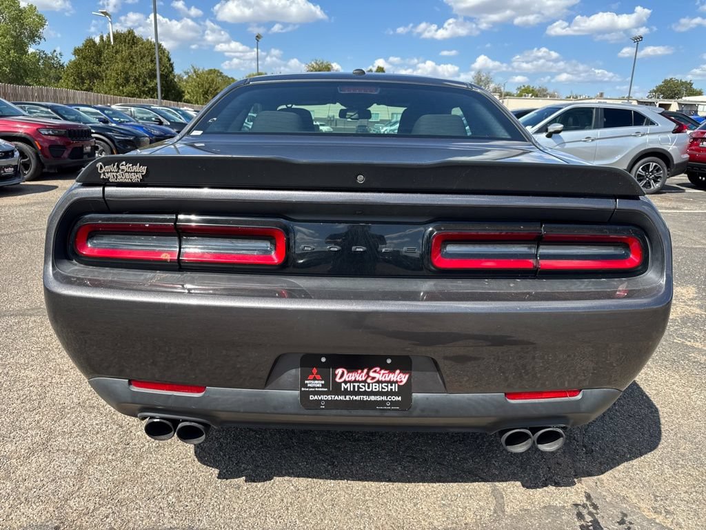 Used 2022 Dodge Challenger SXT w/ Blacktop Package RWD image 5