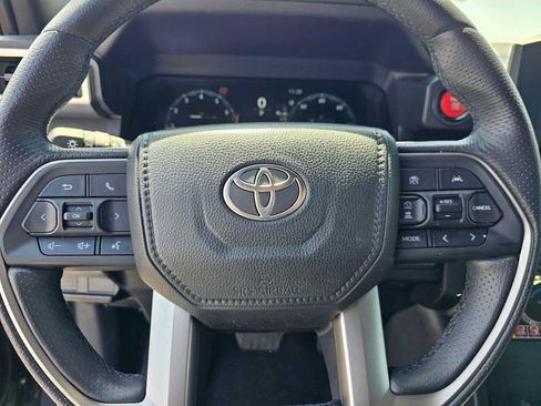 Certified 2026 Toyota 4Runner TRD Off-Road AWD/4WD image 22