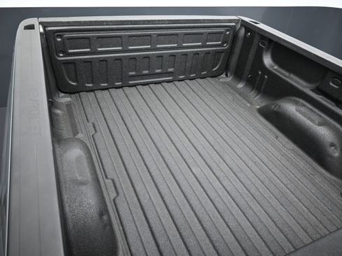 Used 2018 Chevrolet Silverado 1500 LTZ Z71 AWD/4WD image 43