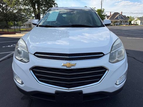 Used 2017 Chevrolet Equinox LT w/ Convenience Package AWD/4WD image 3