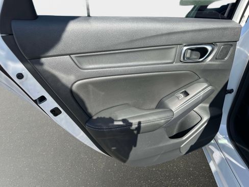 Used 2023 Acura Integra A-Spec image 12