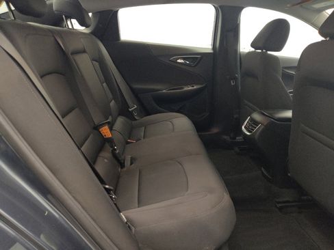 Used 2021 Chevrolet Malibu LT FWD image 19
