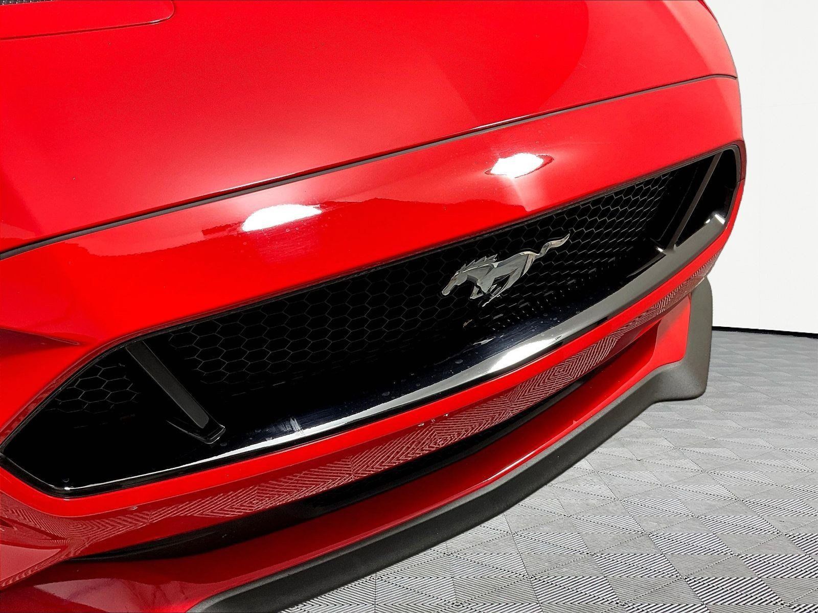 Used 2019 Ford Mustang GT Premium w/ GT Performance Package RWD image 31