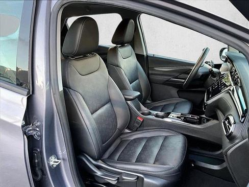 Certified 2023 Chevrolet Bolt LT w/ Infotainment Package image 9