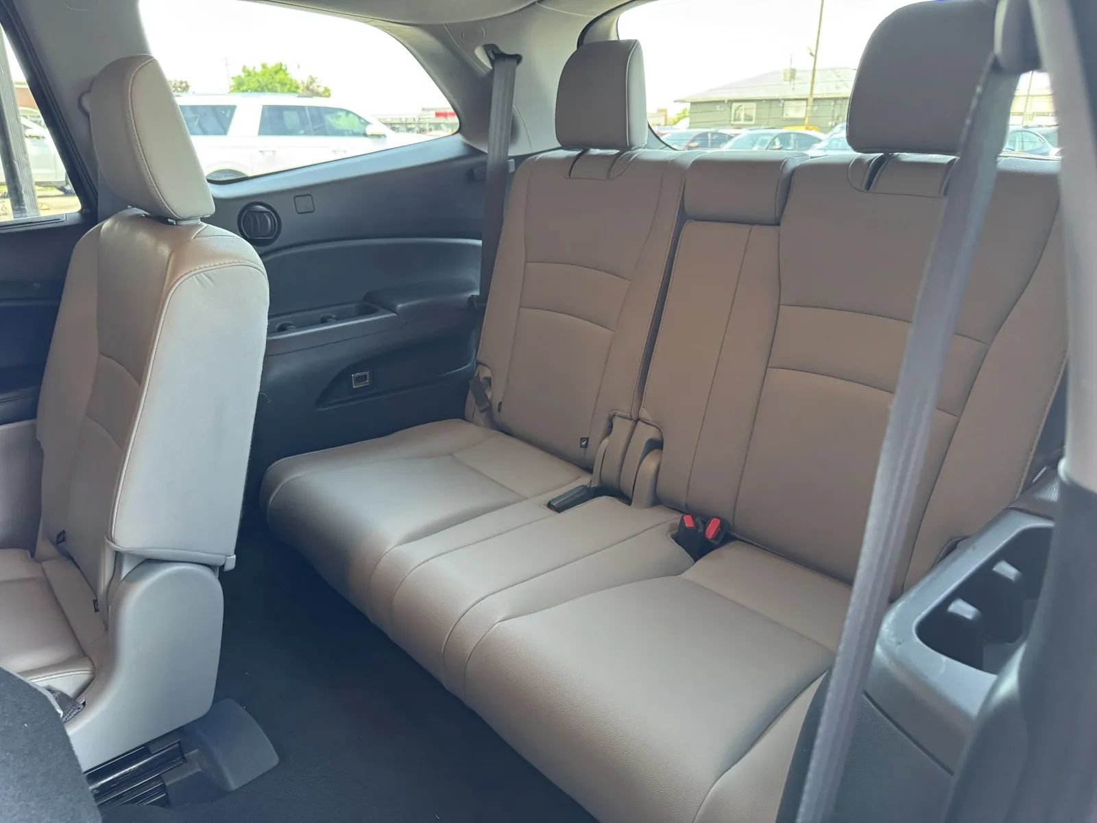 Used 2021 Honda Pilot Special Edition image 16