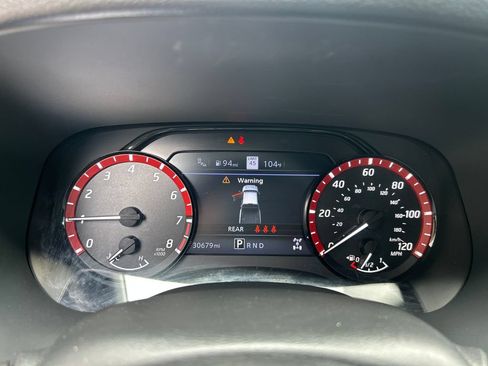 Used 2023 Nissan Frontier PRO-4X w/ Pro-4X Premium Package AWD/4WD image 17
