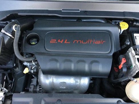 Used 2022 Jeep Compass Latitude image 28