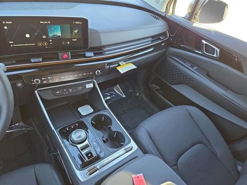 New 2026 Kia Carnival SX Prestige FWD image 23