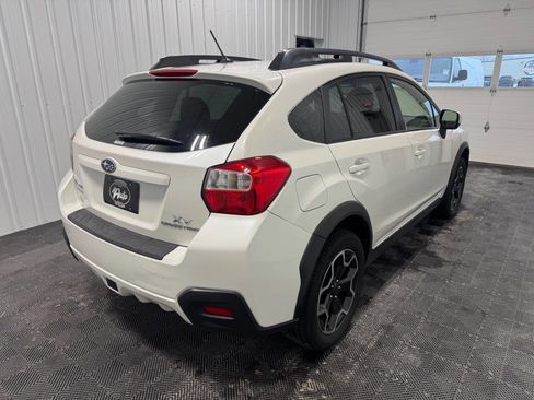 Used 2014 Subaru Crosstrek 2.0i Premium image 3