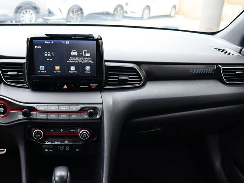 Used 2019 Hyundai Veloster Turbo FWD image 40