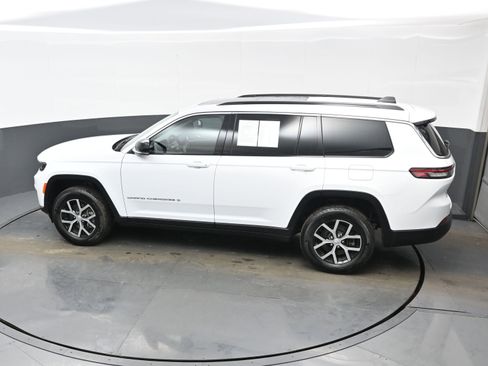 Used 2025 Jeep Grand Cherokee L Limited image 36