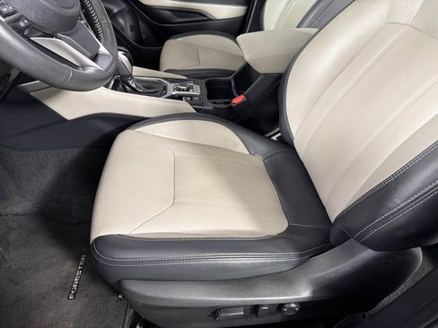 Used 2023 Subaru Forester Limited AWD/4WD image 9