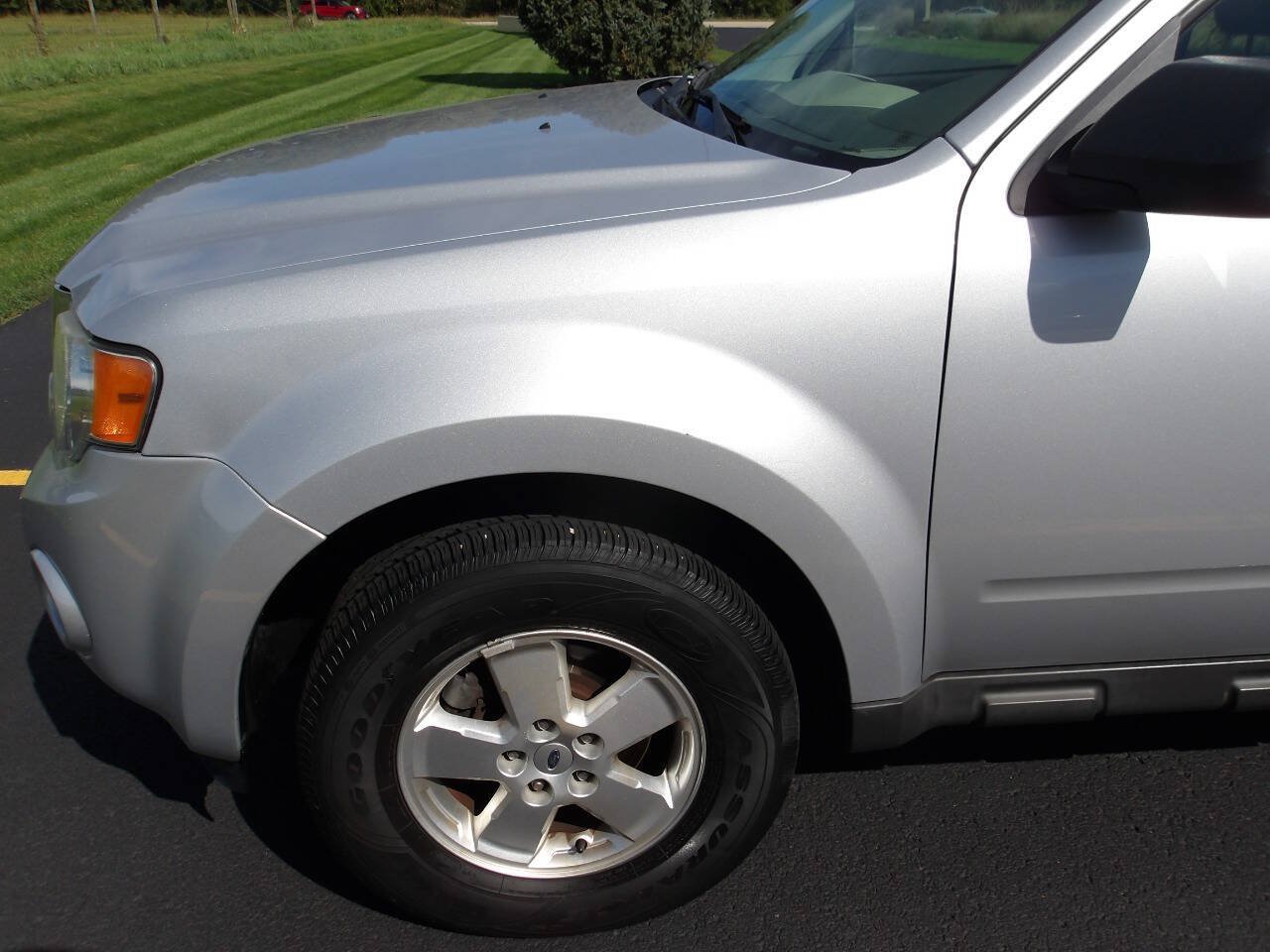 Used 2012 Ford Escape XLS FWD image 29
