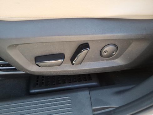 Used 2023 Nissan Rogue SL AWD/4WD image 17