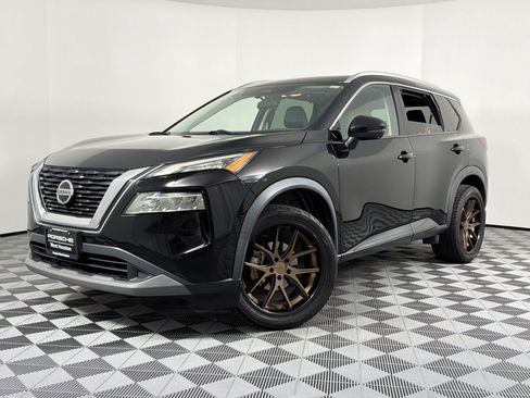 Used 2021 Nissan Rogue SV w/ Premium Package image 1