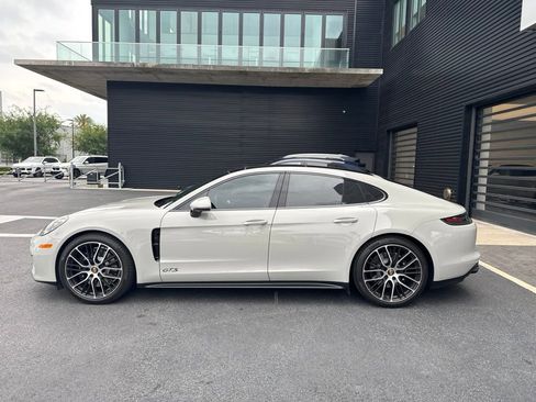 Certified 2022 Porsche Panamera GTS AWD/4WD image 2