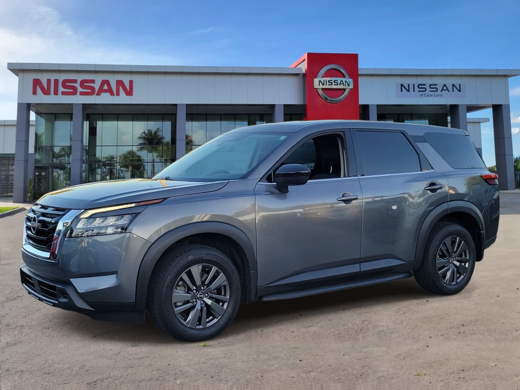 Used 2024 Nissan Pathfinder S FWD image 22