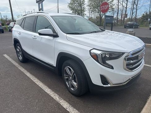 Used 2021 GMC Terrain SLT AWD/4WD image 1