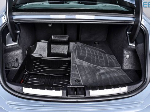 Used 2022 Audi e-tron GT Premium Plus w/ Performance Package image 12