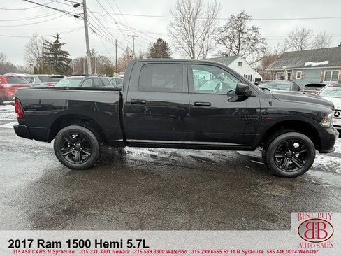 Used 2017 RAM 1500 Sport w/ Comfort Group image 8
