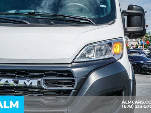 Used 2025 RAM ProMaster 2500 w/ Convenience Group FWD image 12