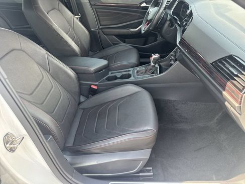 Used 2023 Volkswagen Jetta GLI Autobahn FWD image 13