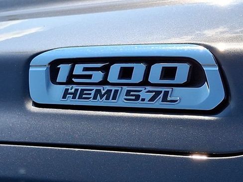 Used 2019 RAM 1500 Big Horn AWD/4WD image 36