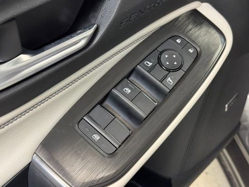New 2026 Nissan Sentra SL w/ Floor Mat Package FWD image 9