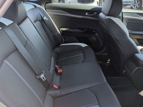 Used 2026 Kia K5 GT-Line image 11