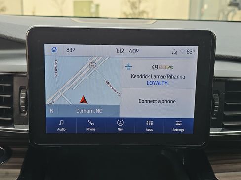 Used 2022 Ford Explorer Limited w/ Equipment Group 301A image 29