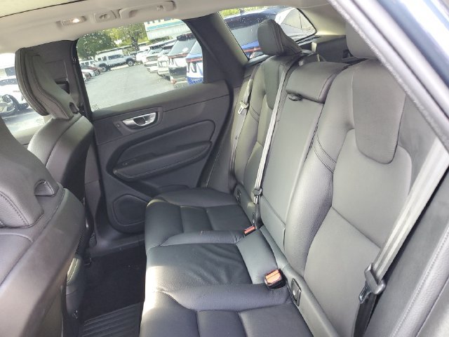 Used 2023 Volvo XC60 B5 Plus w/ Climate Package FWD image 28