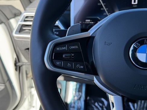 Certified 2025 BMW M440i M440i w/ Parking Assistance Package image 23