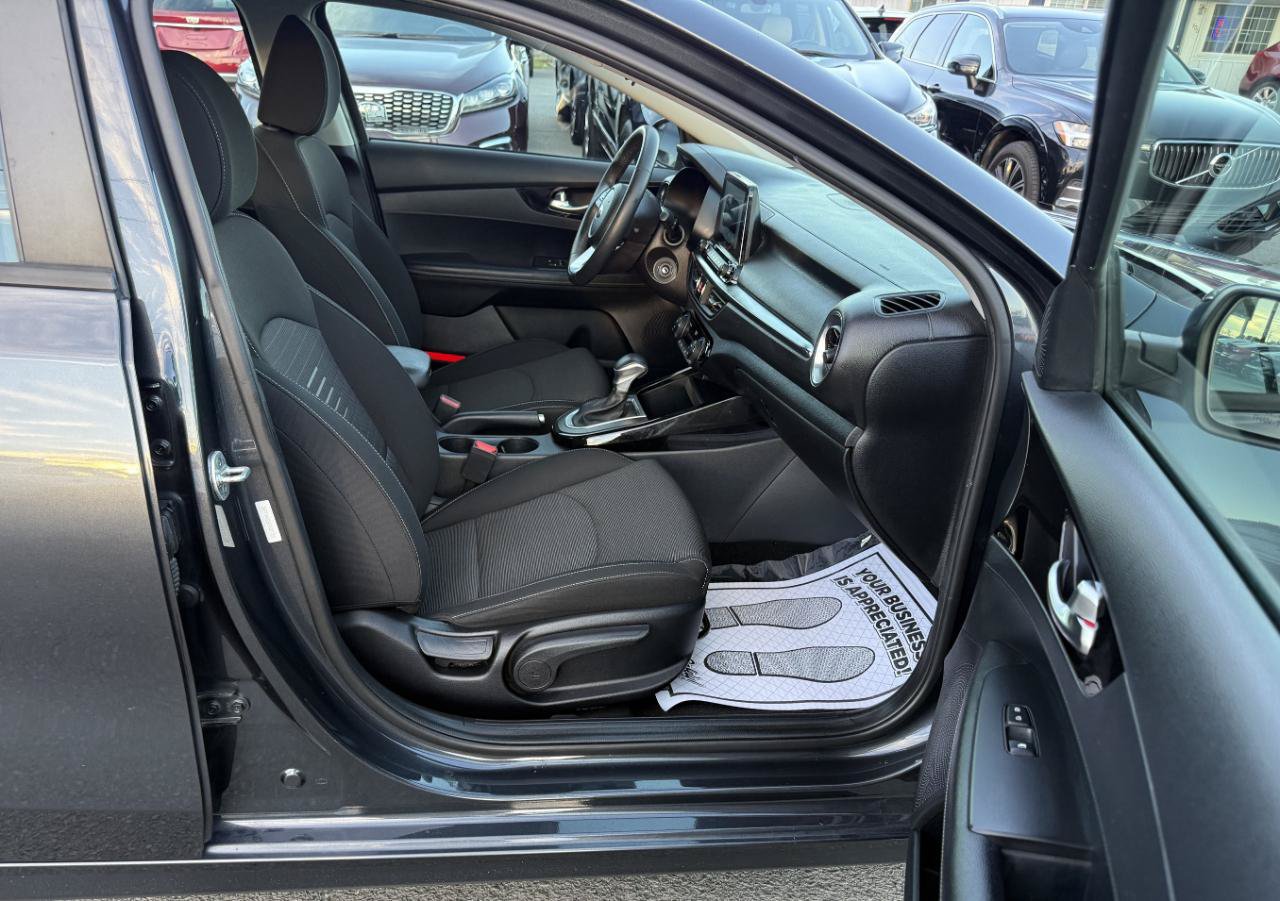 Used 2019 Kia Forte S FWD image 13