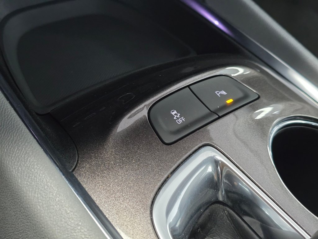 Used 2024 Chevrolet Malibu LT FWD image 30
