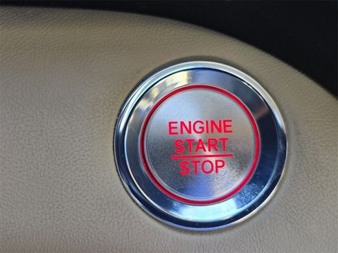 Used 2023 Acura RDX AWD image 25