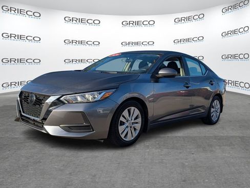 Used 2020 Nissan Sentra S image 3