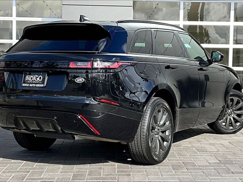 Used 2023 Land Rover Range Rover Velar R-Dynamic S image 13