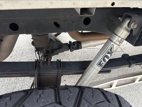 Used 2018 Ford F150 Lariat AWD/4WD image 10