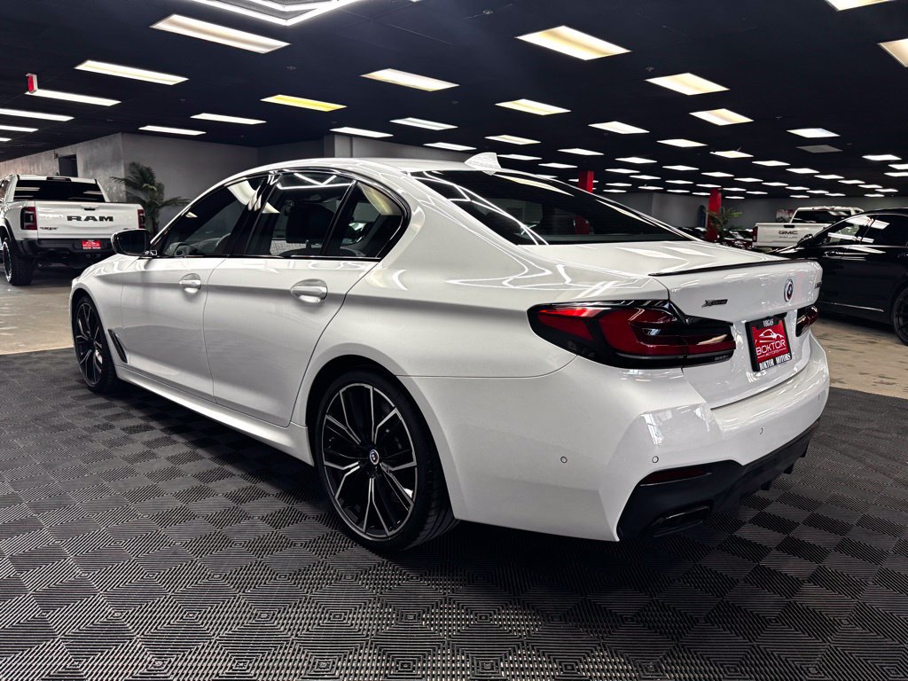 Used 2023 BMW M550i xDrive w/ Executive Package AWD/4WD image 11