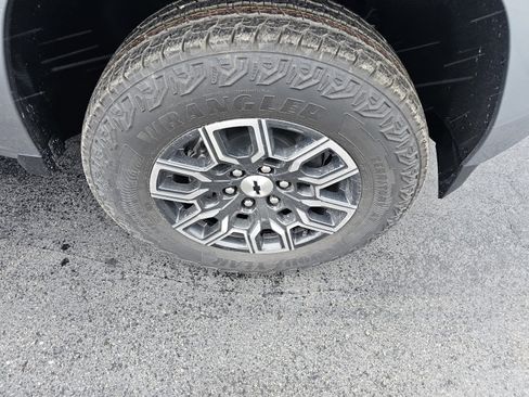 New 2026 Chevrolet Colorado Z71 image 9