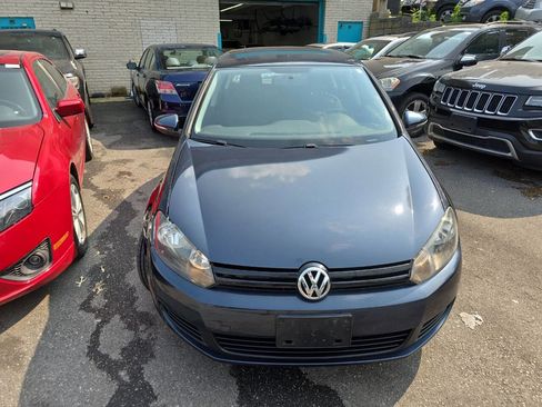 Used 2012 Volkswagen Golf 4-Door image 4