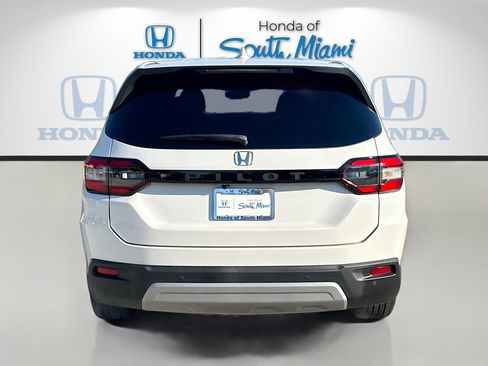 Used 2023 Honda Pilot EX-L image 6