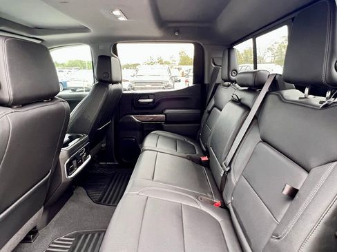 Used 2021 Chevrolet Silverado 1500 LTZ w/ LTZ Premium Package image 21