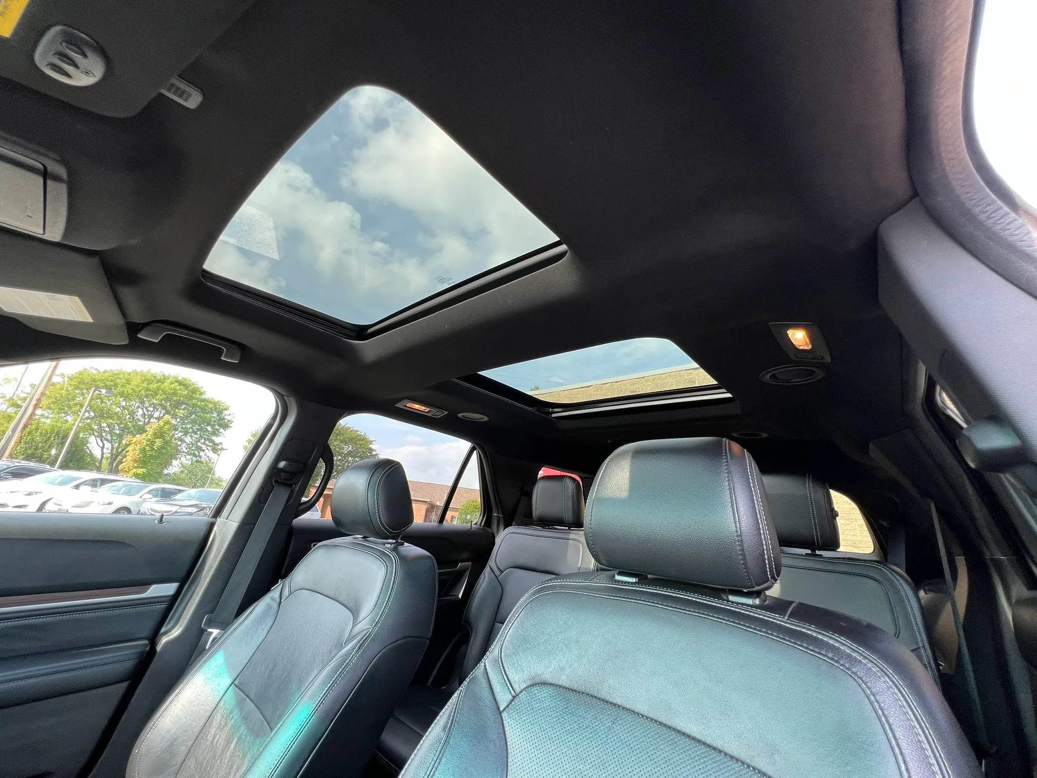 Used 2016 Ford Explorer Limited AWD/4WD image 20
