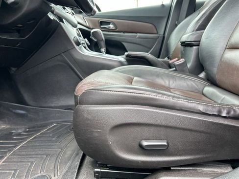Used 2015 Chevrolet Cruze LTZ w/ Sun, Sound and Sport Package FWD image 26